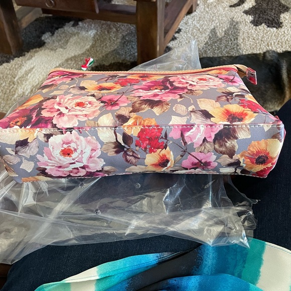 Calvacanti Made in Italy Large Clutch or Travel Makeup Bag All Leather 12 X 8 - Picture 5 of 12